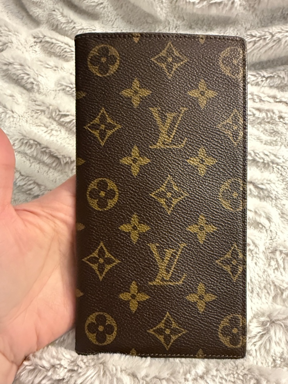 Authentic Louis Vuitton Vintage 1985 Monogram Trifold Wallet - Picture 2 of 14